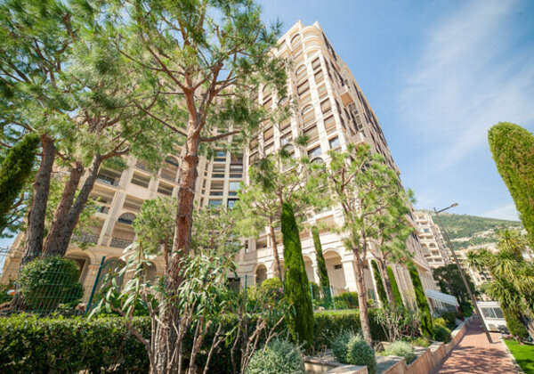 APARTMENT SEASIDE PLAZA