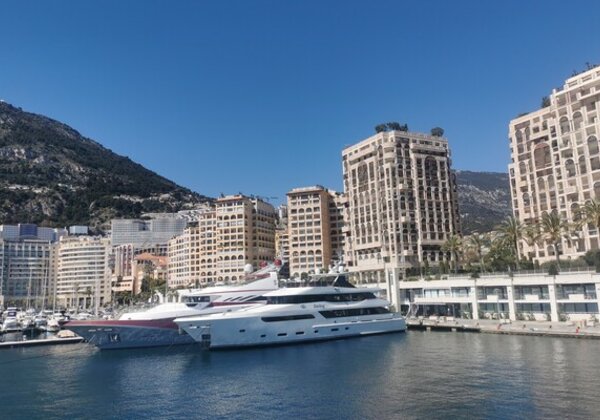 APARTMENT SEASIDE PLAZA