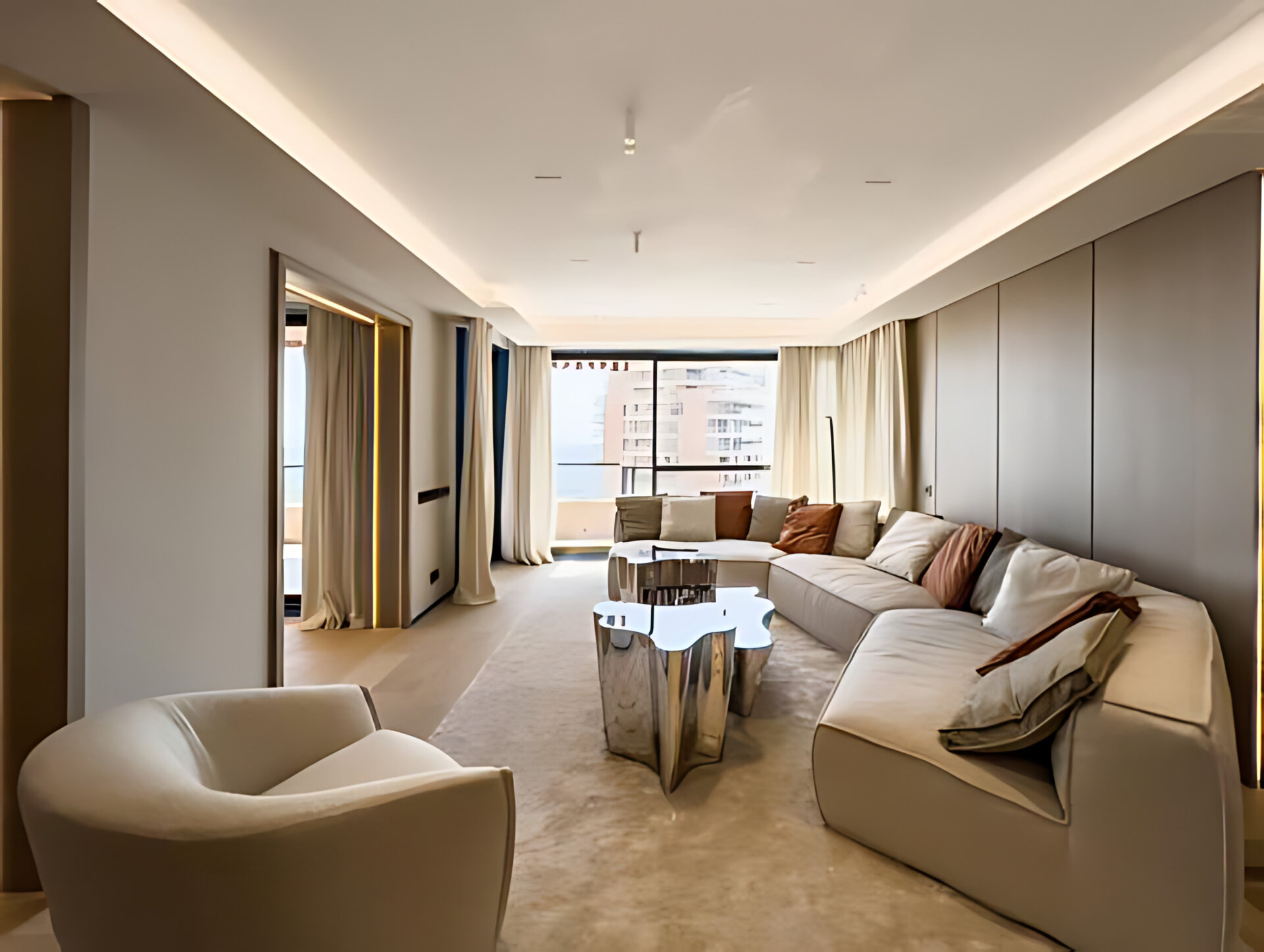 APPARTEMENT PARC SAINT ROMAN : 2/7