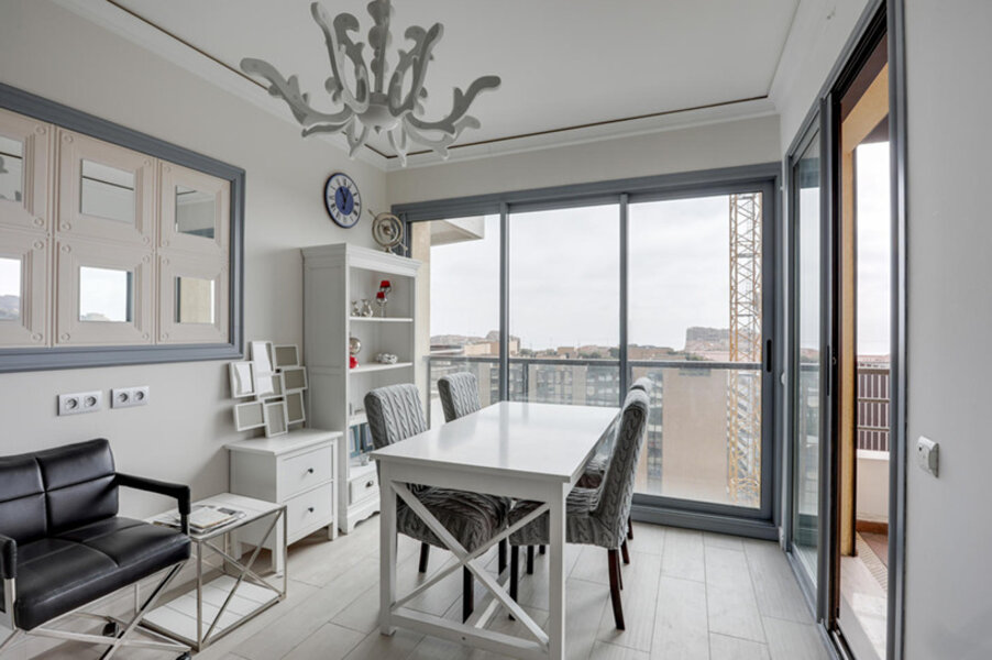 APARTMENT MILLENIUM : 5/9