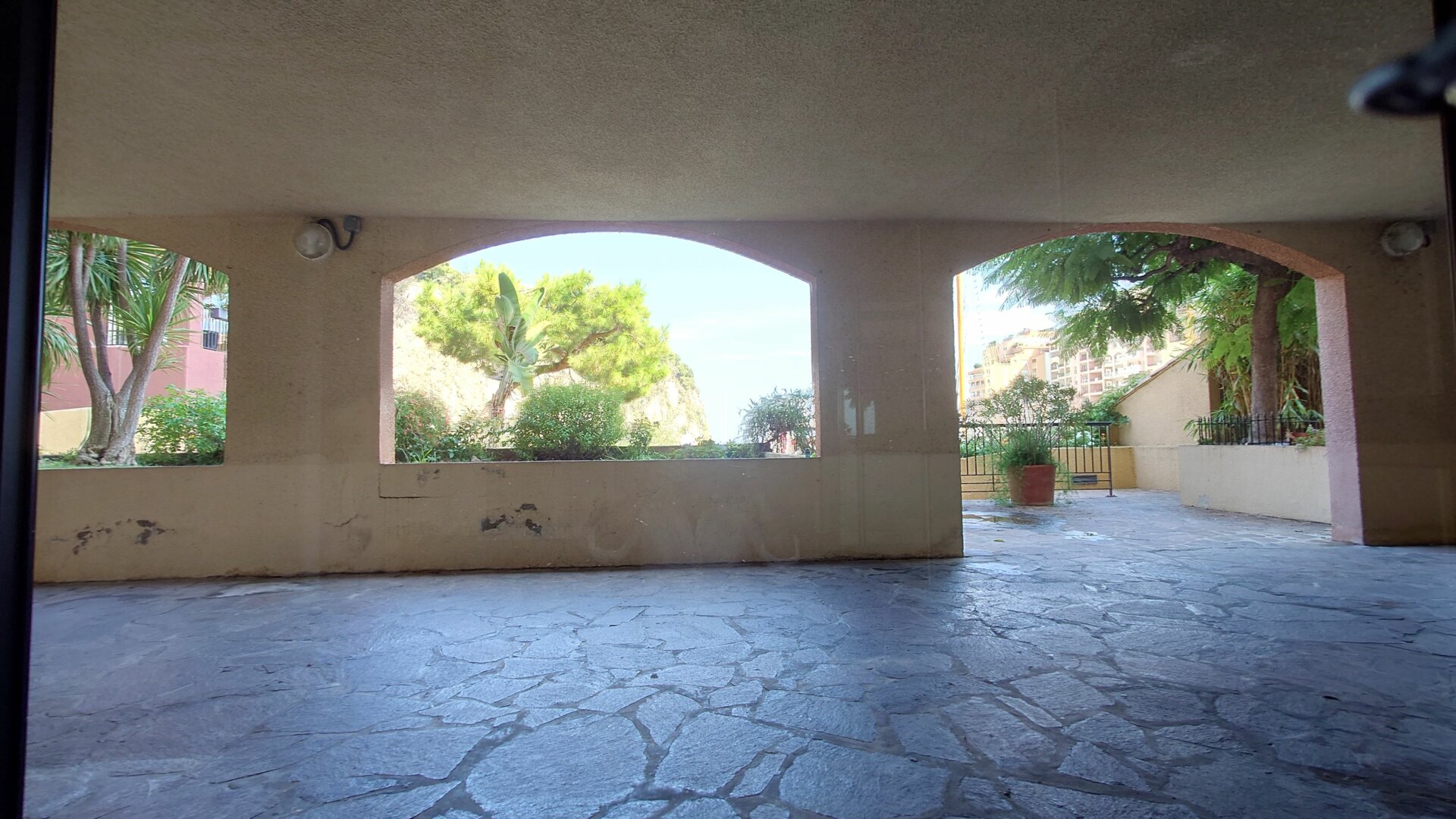 BUREAU LE RAPHAEL : 5/5